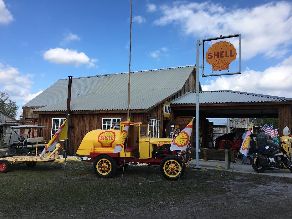 247-Fred's garage--open.jpg